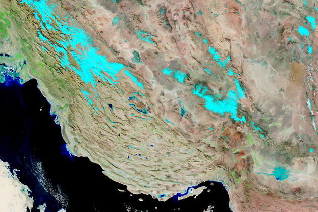 Iran, Aufnahmen der NASA zeigen Folgen der Flut Anfang 2022