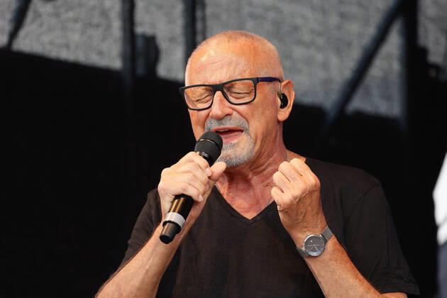Konstantin Wecker Concert in Neuwied