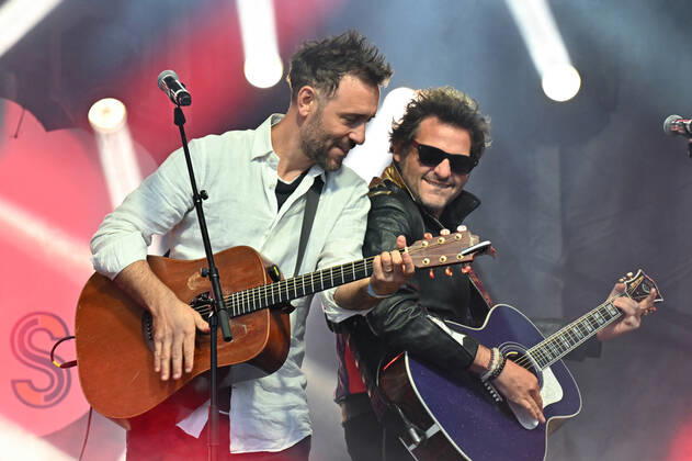 Festival Paris Paradis - Charlie Winston and Matthieu Chedid Concert