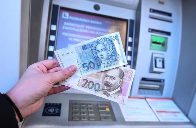Croatia, Many ATMs in Zagreb out of operation due to the upcoming euro changeover