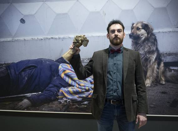 Vojtech Darvik Maca gewinnt Czech Press Photo 2022 Hauptpreis für sein Foto Massaker von Butscha