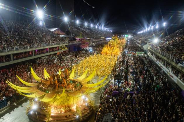 Carnival in Brazil, Parade of the Samba Schools in Rio de Janeiro