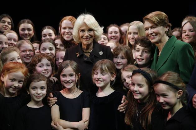 State Visit of King Charles III to Germany, Day 2, Visit to the Comic Opera Berlin
