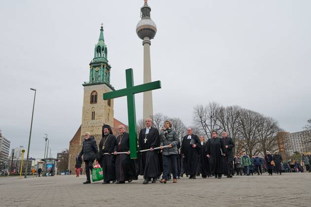 Berlin, Good Friday Procession