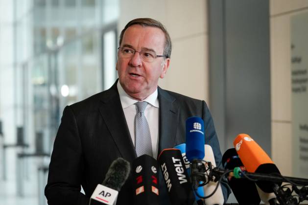Berlin, Boris Pistorius gives press statement
