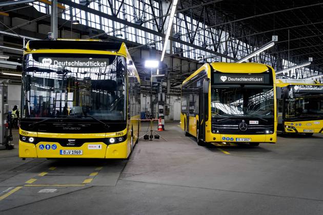 Berlin, transport administration cuts BVG budget for e-bus purchases - Archive photos