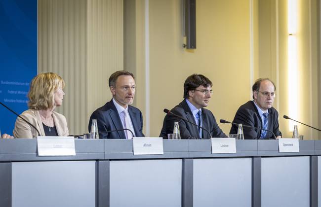 Berlin, press conference after meeting of the Stability Council with Christian Lindner