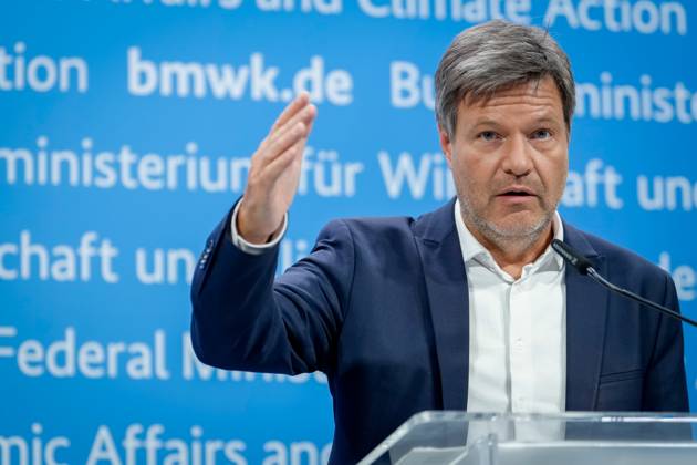 Berlin, Robert Habeck PK on Climate Protection Act and Climate Protection Programme