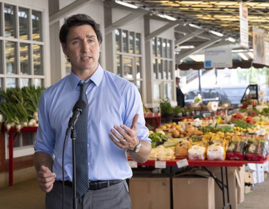 Canada, Justin Trudeau visits indoor market in St.-Hyacinthe