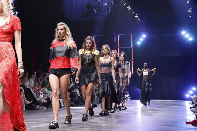 Berlin Fashion Week, Rebbeka Ruetz Fashion Show
