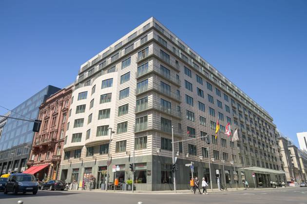 Berlin, Luxury Hotel Regent at Berlins Gendarmenmarkt closes, archive pictures