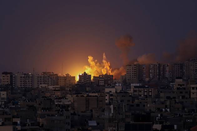 Middle East conflict, ceasefire ends: Israel continues military operation against Hamas, archive pictures