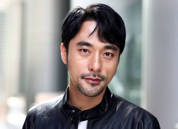 Film: Yoon Joo-man announces the birth of his son, archive footage
