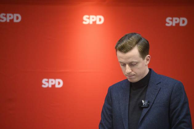 Prosecutors are investigating Adis Ahmetovic, the SPD leader in Hanover