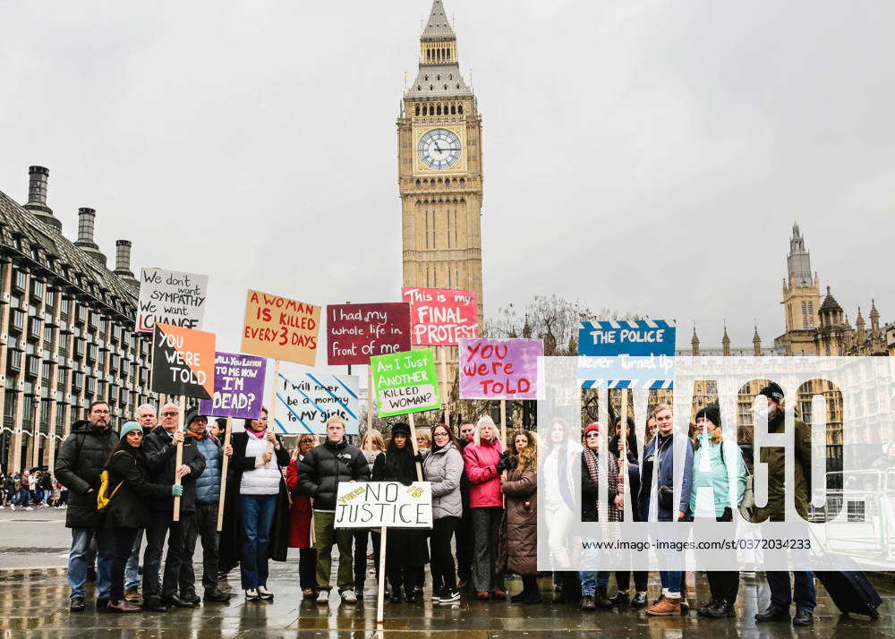 Protest Installations Great Britain, Silent protest installation of | IMAGO