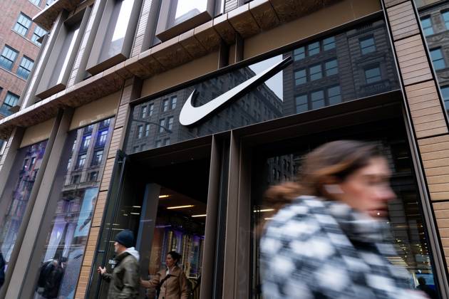 Sportartikel-Konzern Nike verschärft Sparprogramm - Archivbilder