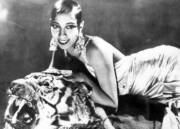 Josephine Baker performs in Berlin for the first time in 1926, archive photos