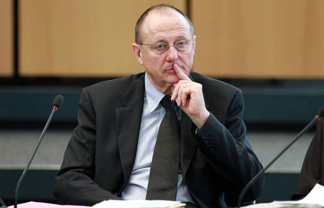 Thuringia - ex-State Chancellery Minister Jürgen Schöning must pay 92000 euros to the state treasury