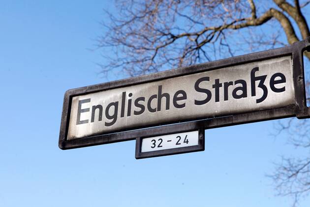 Refugee activists have apparently occupied an empty house on Englische Straße in Berlin