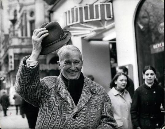 Maurice Chevalier, Todestag am 1. Januar 2022