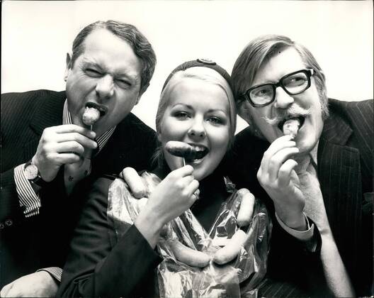 Food of the Stars: SAUSAGES