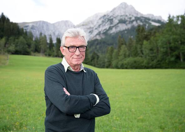 Heinz Marecek is leaving the mountain rescue service; archive photos