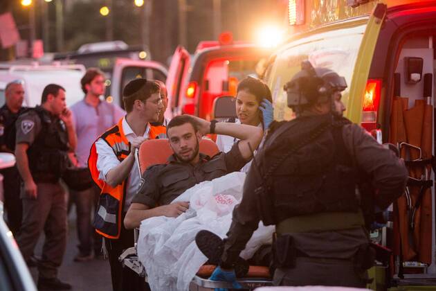 Israel: Knife attack on border guard
