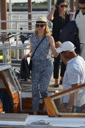 72nd Venice Film Festival: Arrival of Elizabeth Banks