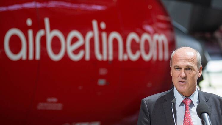 Air Berlin boss Stefan Pichler has to leave