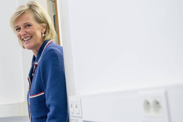 Princess Astrid visits research facility in Ghent