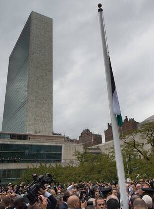 Palestine flag raised in front of UN headquarters