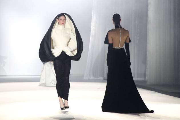 Fashion Week Paris, Stephane Rolland Haute Couture fashion show