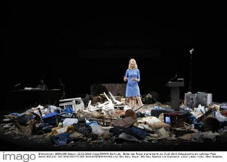 Pity. The History of the Machine Gun - Schaubühne Berlin