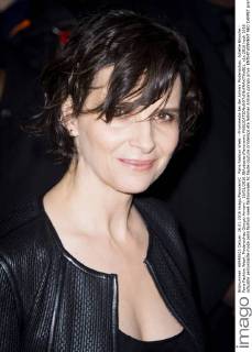 Paris Fashion Week - Juliette Binoche at Armani Show