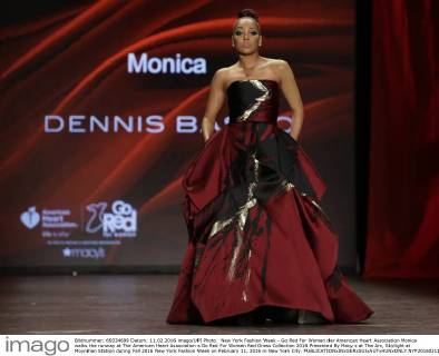 New York Fashion Week - American Heart Association's Go Red For Women