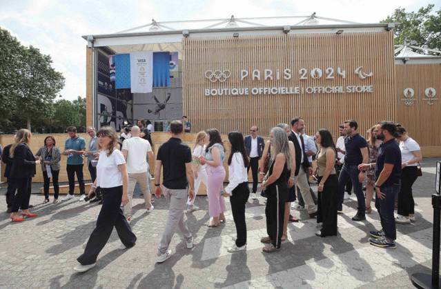 Paris 2024, Olympics, opening of megastore on Place Clemenceau