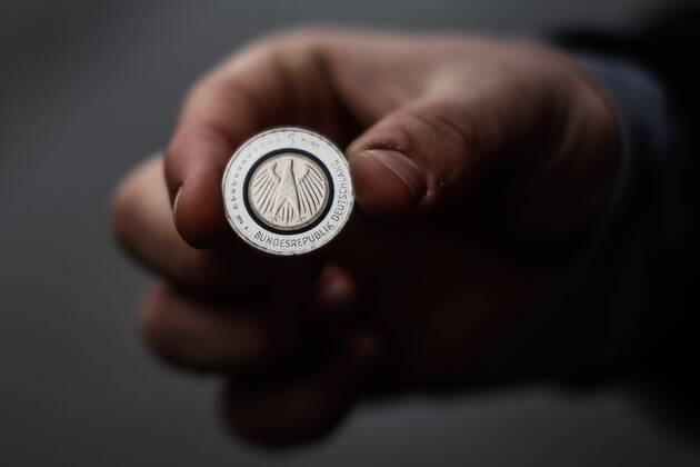New 5-Euro coin