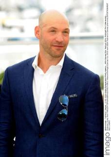 69th Festival de Cannes - Cafe Society Photocall