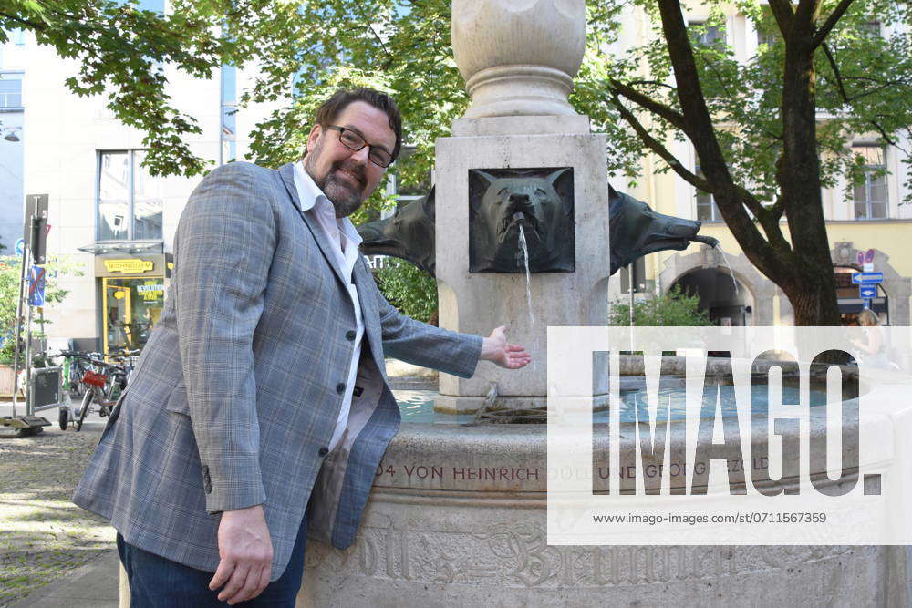 Andre Hartmann photo shoot in Munich | IMAGO
