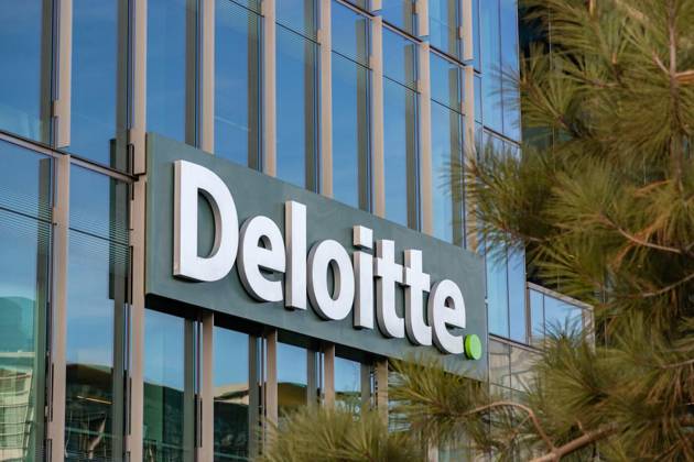 Deloitte expects exports to fall by 31 billion euros, archive images