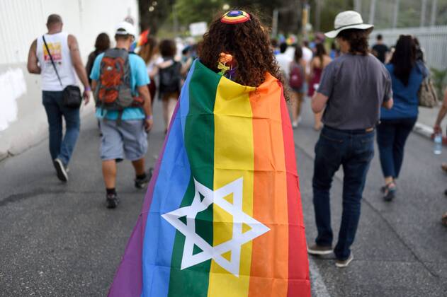 Court in Israel allows surrogacy for homosexual couples