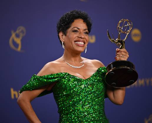 Emmy Awards in Los Angeles, Liza Colon-Zayas, Best Supporting Actress in a Comedy Series