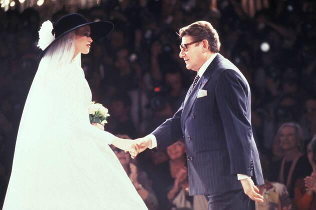 Fashion designer Yves Saint Laurent ends career, 20th anniversary on Jan. 7