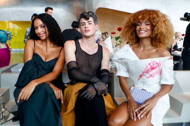 Paris Fashion Week, Weinsanto fashion show