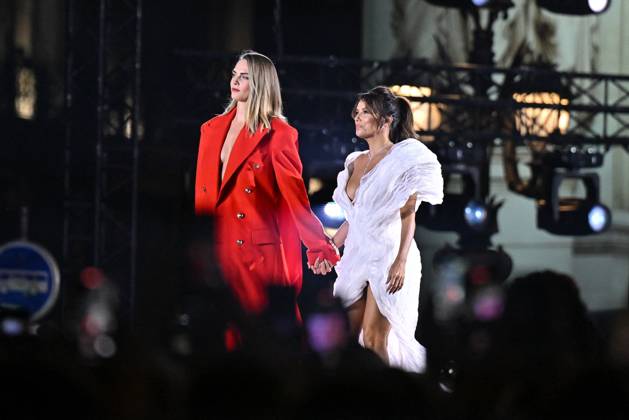 Paris Fashion Week, L Oreal fashion show