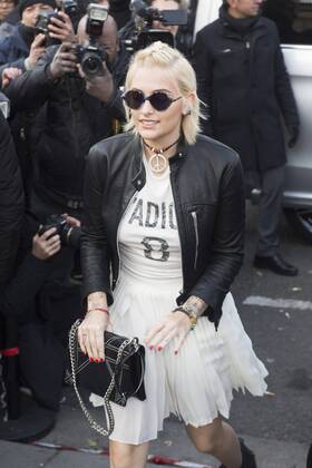 Fashion Week Paris - Celebrities at the arrival of the Dior fashion show