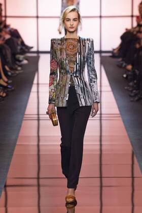 Paris Fashion Week - Giorgio Armani Prive