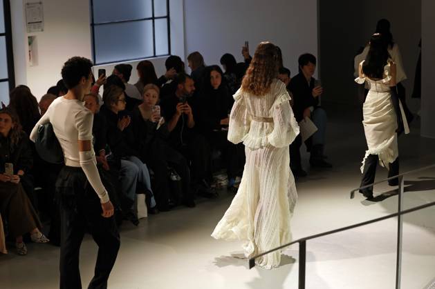 Paris Fashion Week, Rokh fashion show