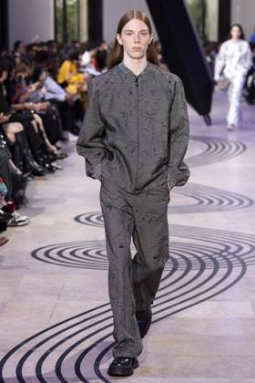 Paris Fashion Week, Shiatzy Chen fashion show