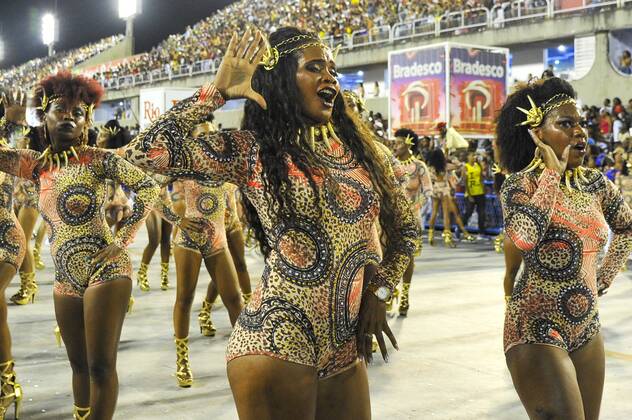 Carnival in Rio: Sambodromo rehearsal